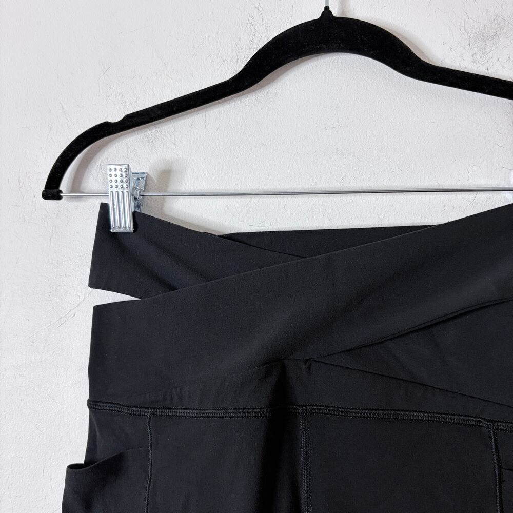 Athleta Women's Leggings Black Salutation Stash Wrap Tight Athletic Yoga Size S - Picture 3 of 7